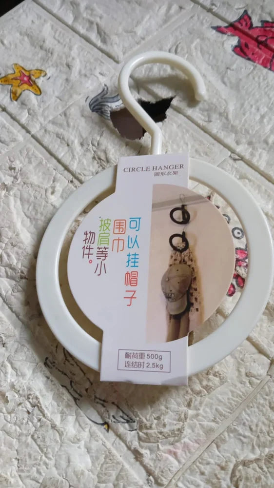 Plastic Circle Hanger