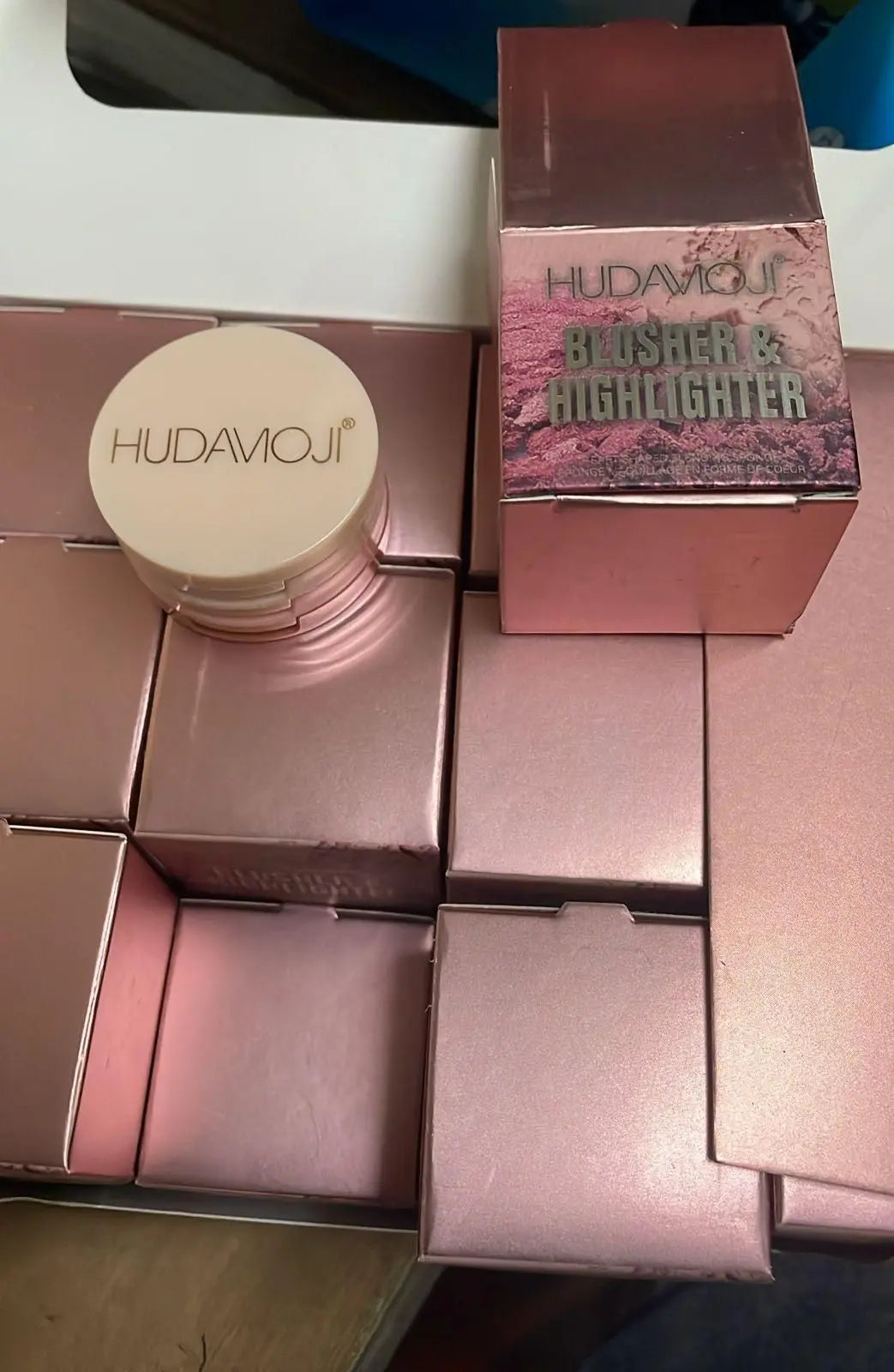 3-in-1 Blusher + Highlighter Palette